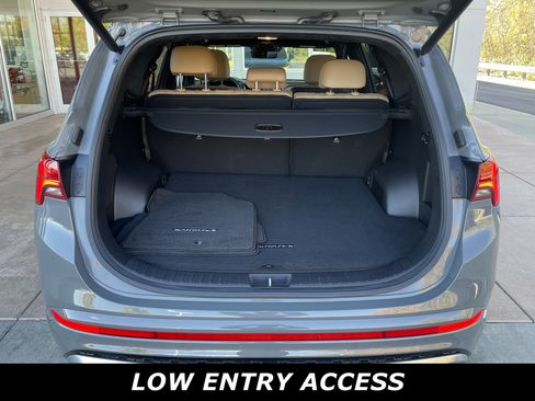 Used 2023 Hyundai Santa Fe Calligraphy image 24