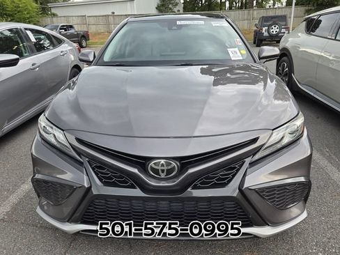 Used 2022 Toyota Camry XSE FWD image 6