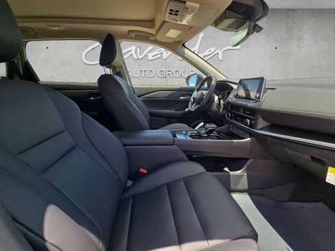 New 2026 Nissan Rogue Dark Armor FWD image 24