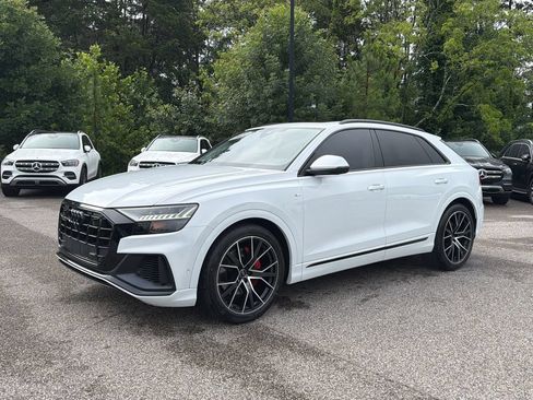 Used 2022 Audi Q8 Prestige AWD/4WD image 13