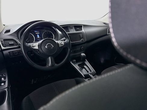 Used 2018 Nissan Sentra S w/ S Midnight Style Package image 20