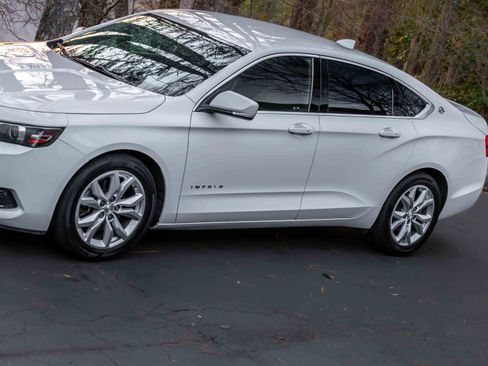 Used 2019 Chevrolet Impala LT image 58