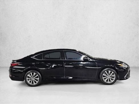 Used 2019 Lexus ES 350 w/ Accessory Package FWD image 4