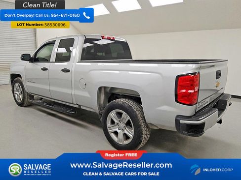 Used 2018 Chevrolet Silverado 1500 Custom w/ Custom Value Package RWD image 3