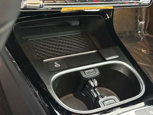 Certified 2025 Mercedes-Benz CLA 250 4MATIC image 21