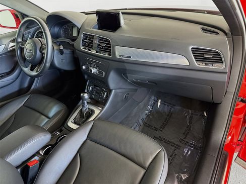 Used 2017 Audi Q3 2.0T Premium Plus image 30