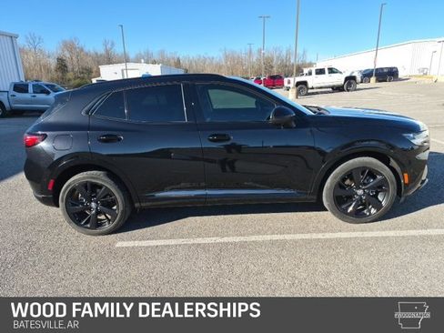 Used 2022 Buick Envision Essence w/ Technology Package II image 4