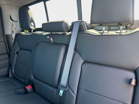New 2026 GMC Sierra 2500 Denali w/ Denali Reserve Package image 13