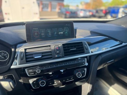 Used 2017 BMW 330i Gran Turismo xDrive AWD/4WD image 37