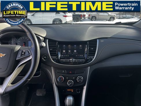 Certified 2022 Chevrolet Trax LT w/ Redline Edition image 24