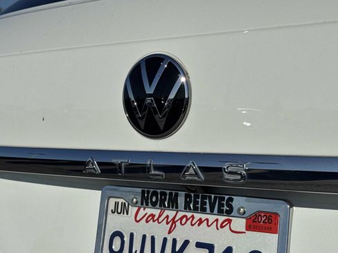 Used 2021 Volkswagen Atlas Cross Sport SE w/ Cross Sport MDO Package image 28