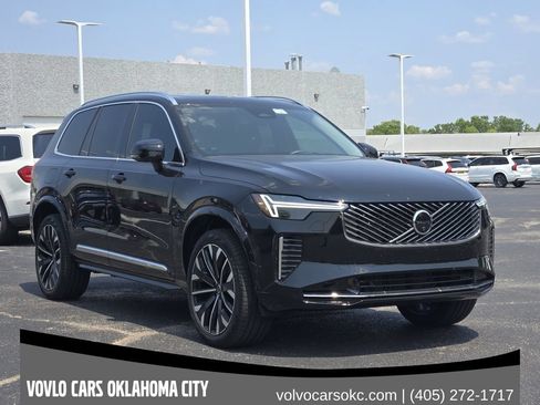 Certified 2026 Volvo XC90 B6 Ultra AWD/4WD image 3