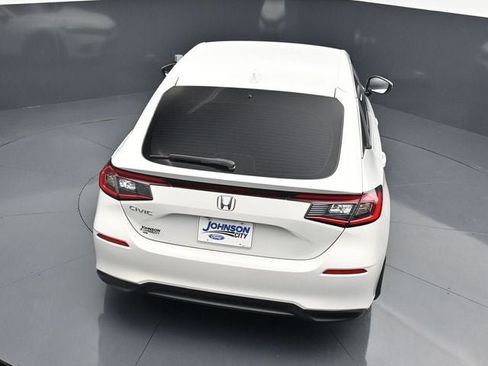 Used 2023 Honda Civic LX image 28