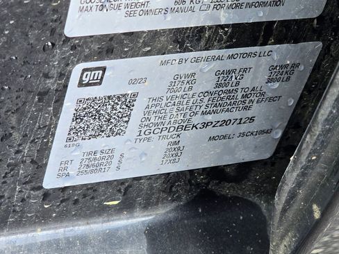 Certified 2023 Chevrolet Silverado 1500 Custom image 23