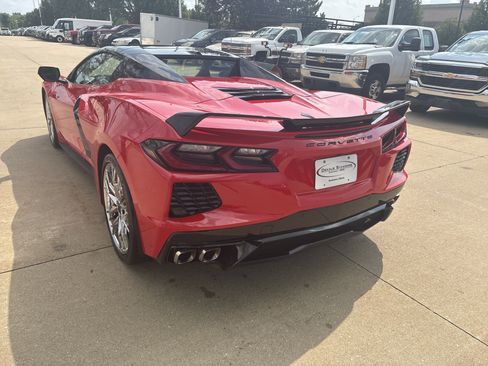Used 2023 Chevrolet Corvette Stingray Preferred Conv w/ Z51 Performance Package RWD image 16