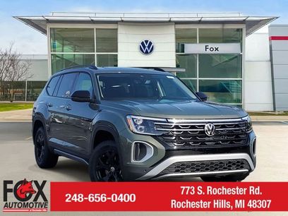 New 2025 Volkswagen Atlas Peak Edition SE