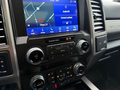 Used 2021 Ford F350 Platinum AWD/4WD image 44