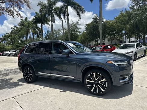 Used 2023 Volvo XC90 B6 Plus w/ Protection Package Premier AWD/4WD image 39