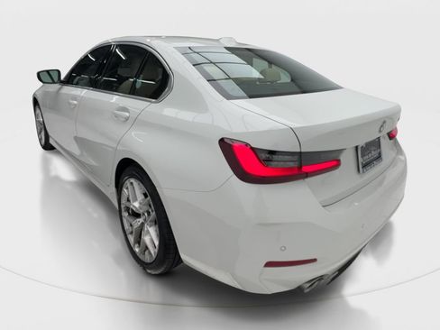Used 2026 BMW 330i Sedan RWD image 10