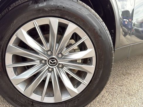 Used 2024 MAZDA CX-90 3.3 Turbo w/ Preferred Package AWD/4WD image 27