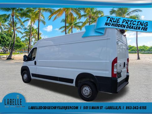 Used 2026 RAM ProMaster 2500 w/ Convenience Group FWD image 6
