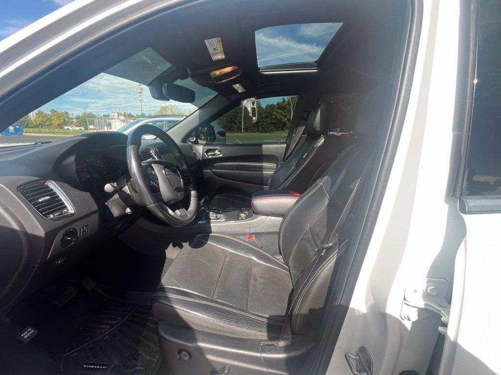 Used 2019 Dodge Durango R/T w/ Blacktop Package AWD/4WD image 9