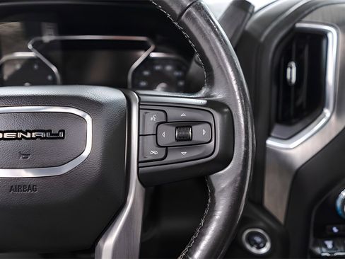 Used 2022 GMC Sierra 3500 Denali w/ Denali Ultimate Package image 12