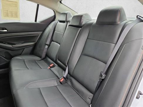 Used 2025 Nissan Altima 2.5 SR w/ SR Premium Package AWD/4WD image 19