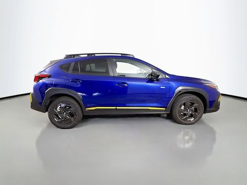 Used 2025 Subaru Crosstrek 2.5i Sport AWD/4WD image 9