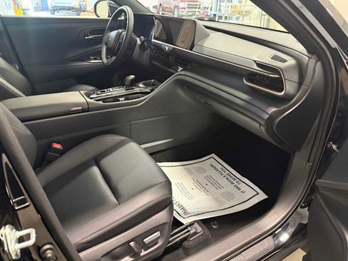 Certified 2026 Toyota Crown AWD/4WD image 27