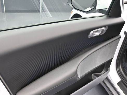 Used 2024 Hyundai Ioniq 6 SEL image 12