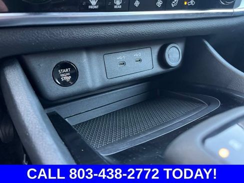 Used 2024 Nissan Rogue SV FWD image 24