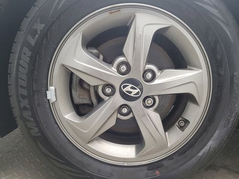 Used 2018 Hyundai Elantra ECO image 31