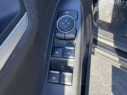 Used 2023 Ford Escape Platinum AWD/4WD image 25