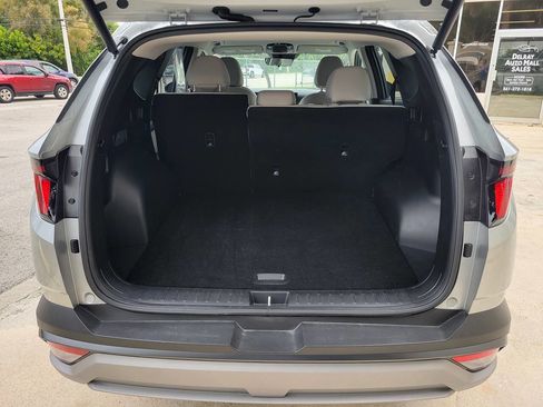 Used 2026 Hyundai Tucson SEL FWD image 17