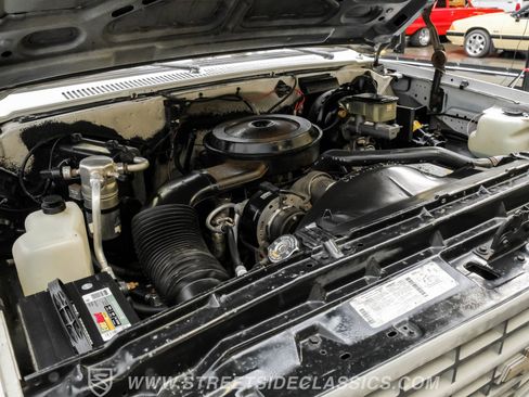 Used 1990 Chevrolet Blazer 4WD image 38