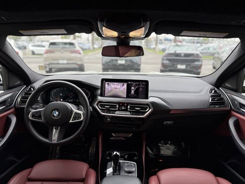 Used 2023 BMW X4 xDrive30i w/ M Sport Package image 12