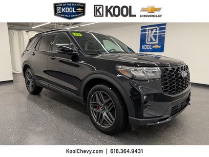 Used 2025 Ford Explorer ST-Line w/ ST-Line Street Pack