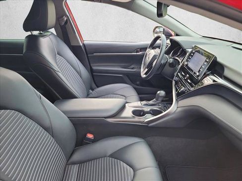Used 2023 Toyota Camry SE w/ Convenience Package FWD image 13