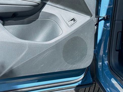 Used 2025 Volkswagen Tiguan SEL R-Line AWD/4WD image 24