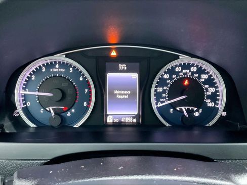 Used 2017 Toyota Camry LE FWD image 25