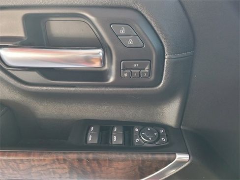 Used 2019 GMC Sierra 1500 Denali w/ Denali Ultimate Package image 24