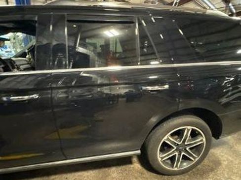 Certified 2021 Ford Expedition Limited AWD/4WD image 7
