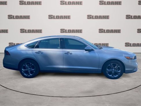 Used 2023 Honda Accord EX image 2