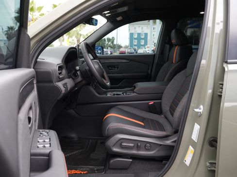 Used 2026 Honda Passport TrailSport image 16