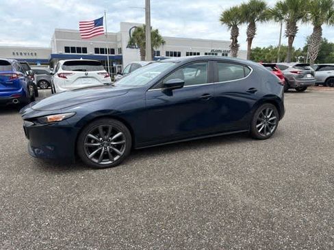 Used 2019 MAZDA MAZDA3 AWD Hatchback image 3