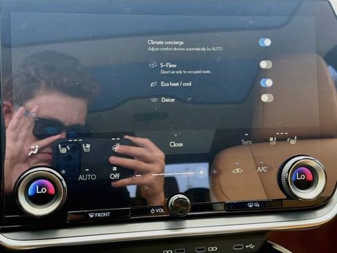 New 2026 Lexus RZ 350e 2WD w/ Convenience Package image 34