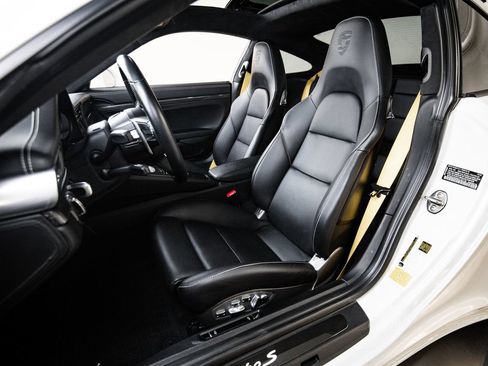 Certified 2019 Porsche 911 Turbo S AWD/4WD image 5