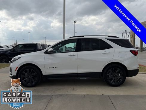 Used 2022 Chevrolet Equinox RS w/ RS Leather Package image 10