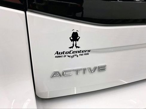 Used 2025 Ford Expedition Active AWD/4WD image 37